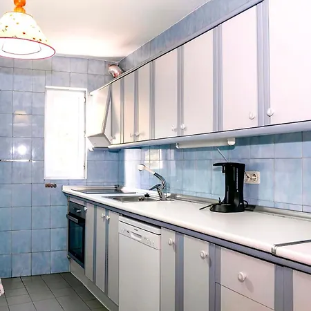 Zona Baja Apartment *